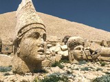 Escape from Mount Nemrut Statues