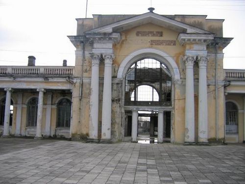 �������