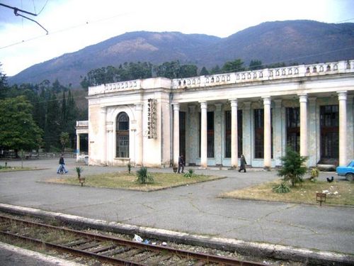 �������