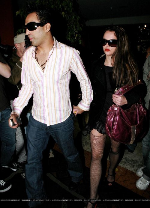 ����� �������� �������