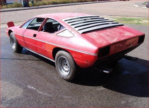 Старые и разбитые авто Старые и разбитые авто