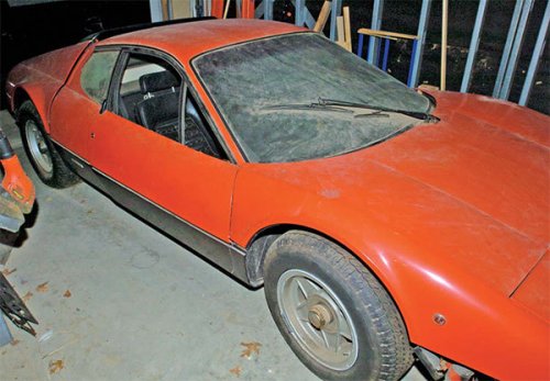 Старые и разбитые авто Старые и разбитые авто