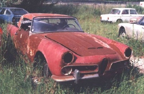 Старые и разбитые авто Старые и разбитые авто