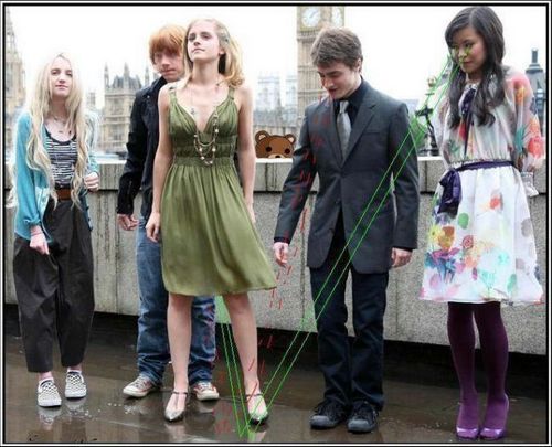 ��������