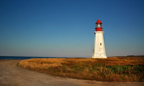 ����-�������