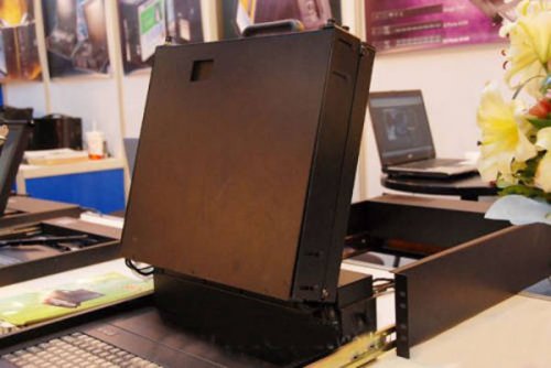 ����-����