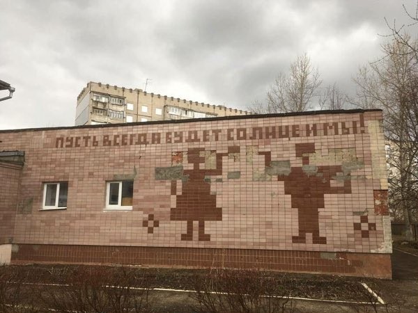 �������