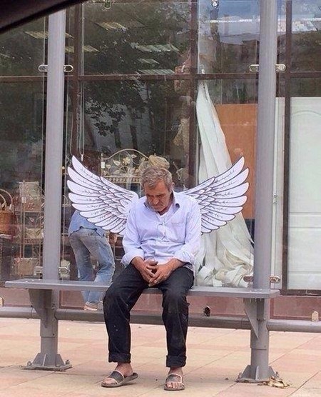 ��������