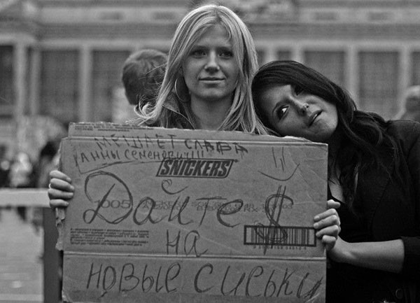 �������